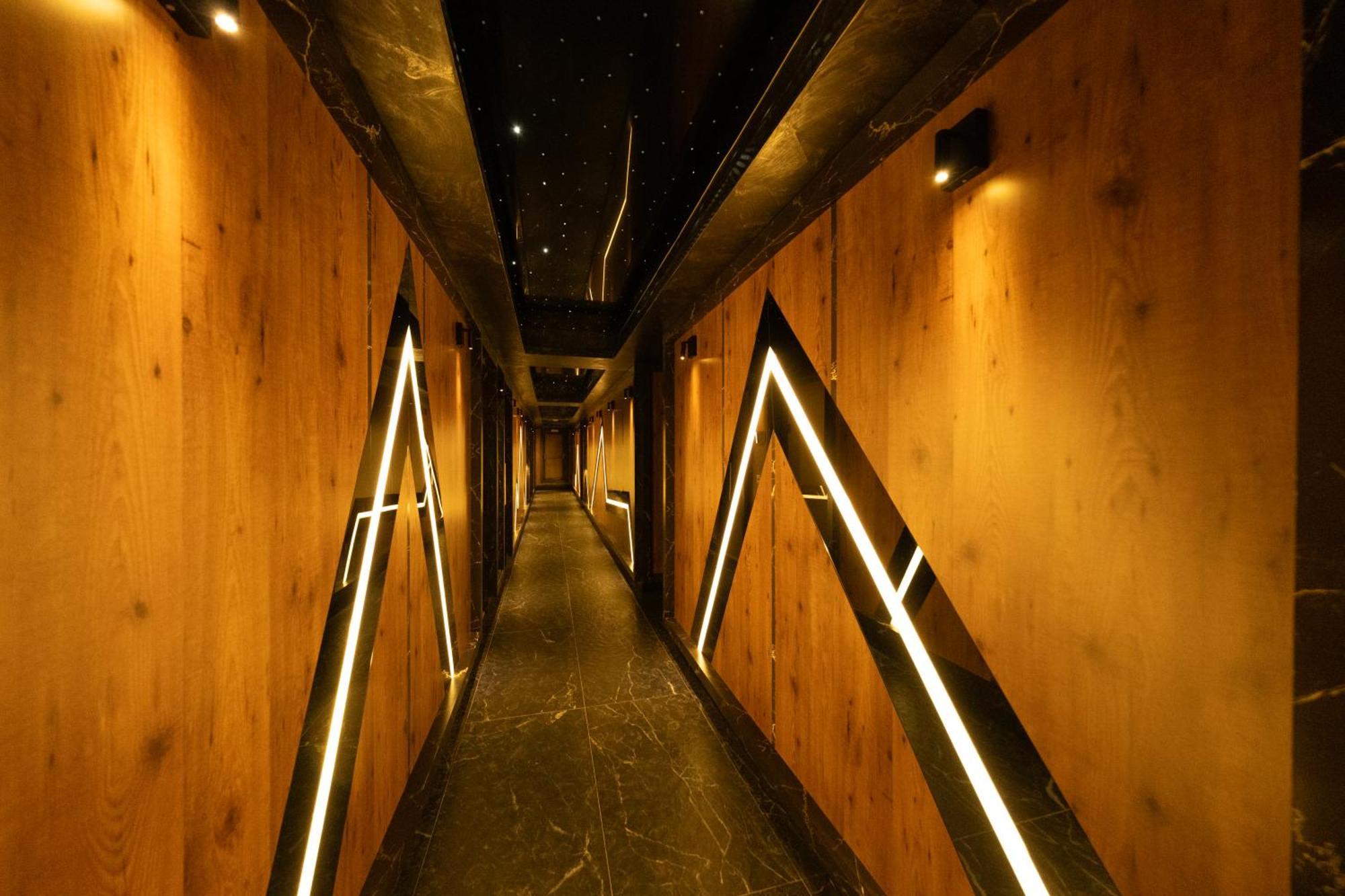 MQ Hotel Suites Arnavutkoy Exterior foto